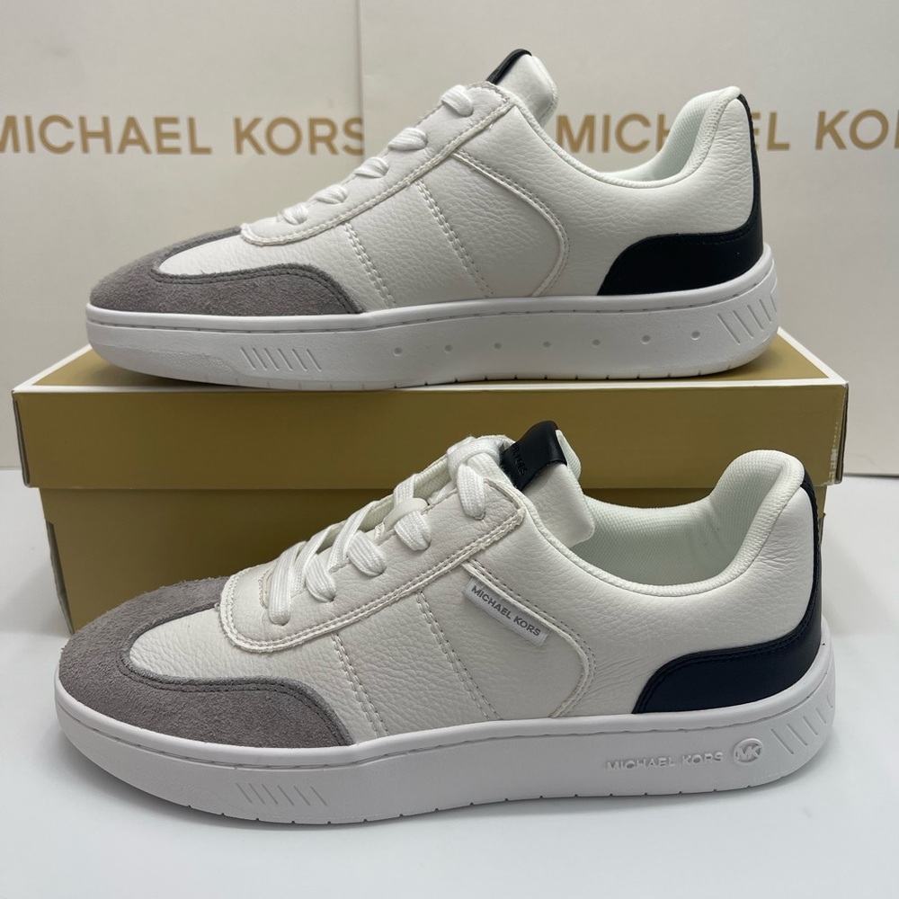 MICHAEL KORS Kai Mixed-Media Sneaker
Kai White
Cream and Gray Casual Sneakers - Picture 2 of 16